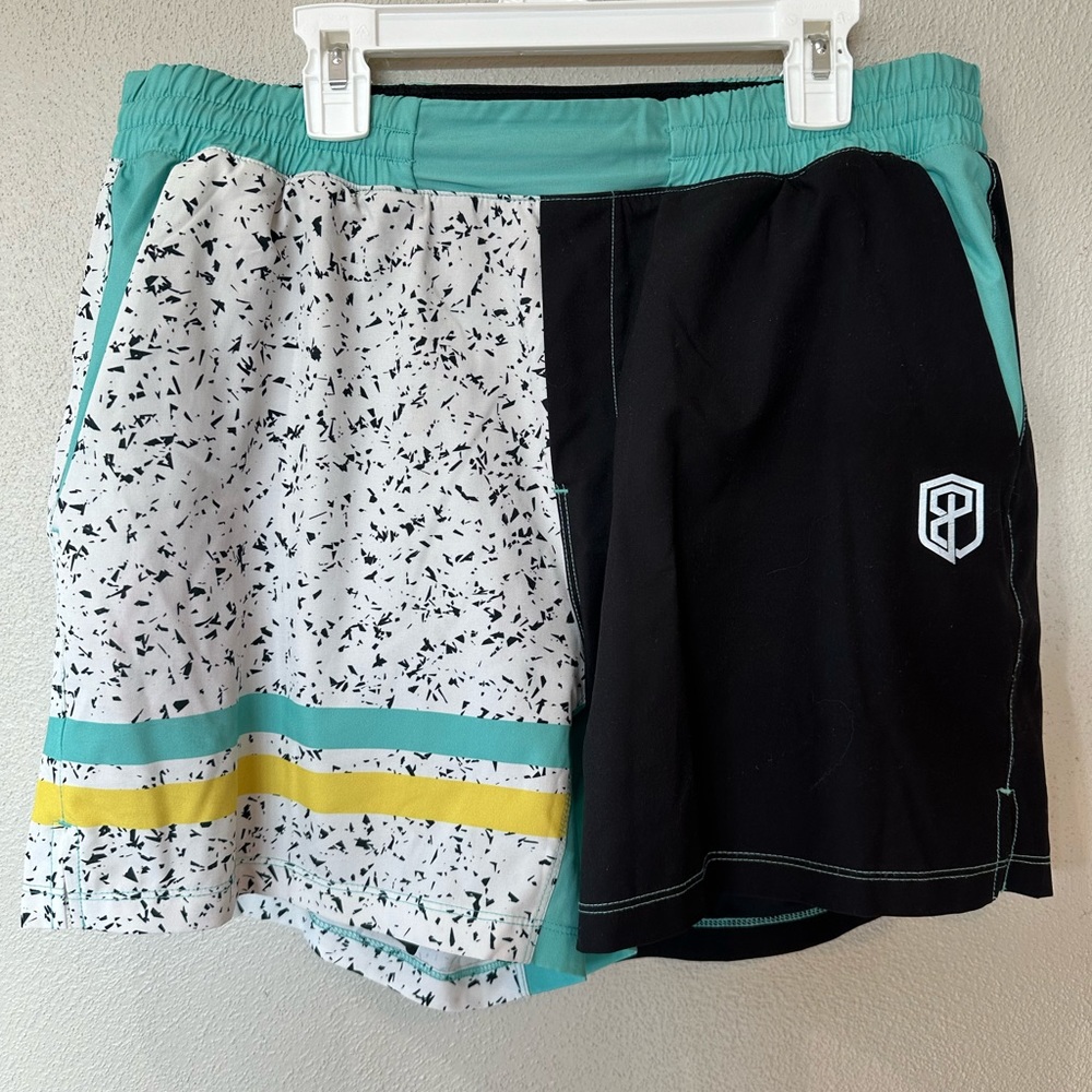 Born Primitive CrossFit shorts, M